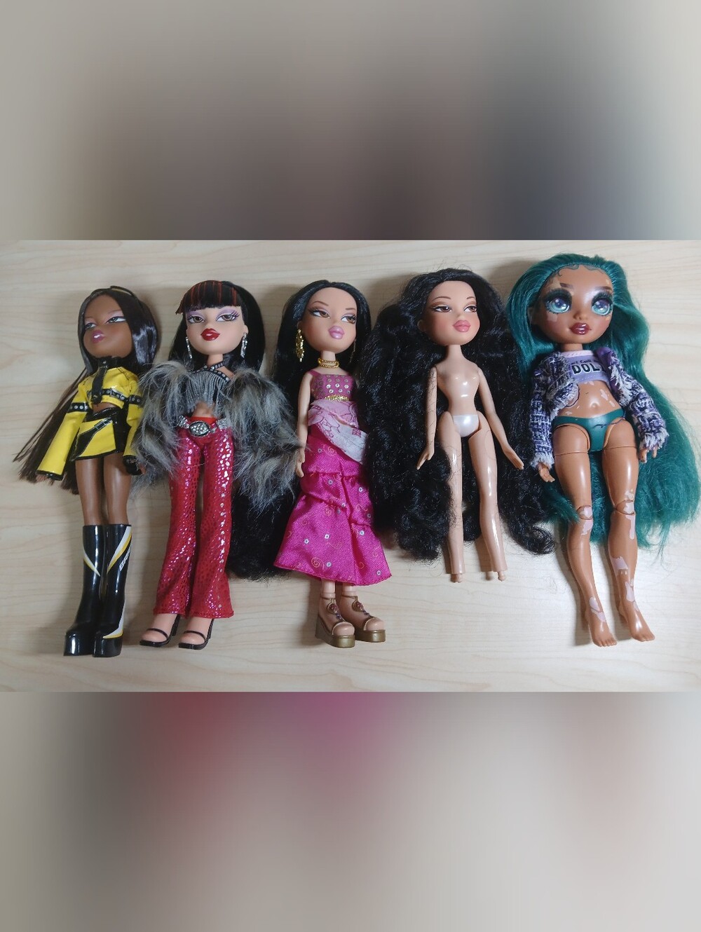 MGA Doll Lot Of 5 - Assorted Colors